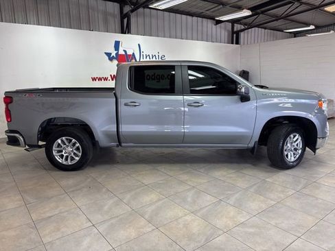 Used 2025 Chevrolet Silverado 1500 LT image 5