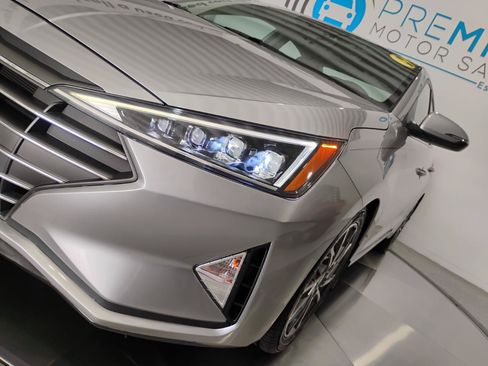 Used 2020 Hyundai Elantra Limited FWD image 26