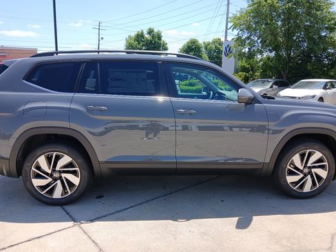 New 2026 Volkswagen Atlas SE FWD image 6