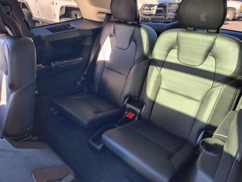 Used 2021 Volvo XC90 T8 Inscription Expression w/ Protection Package Premier image 27