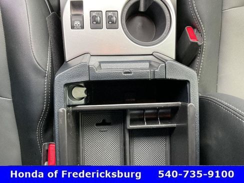 Used 2024 Toyota 4Runner SR5 Premium w/ Moonroof Package AWD/4WD image 42