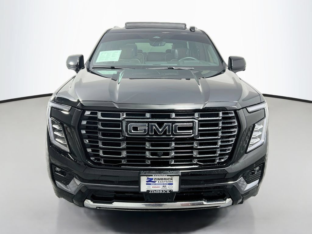 Certified 2025 GMC Yukon Denali Ultimate w/ LPO, Floor Liner Package AWD/4WD image 2