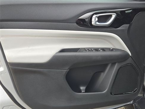 New 2026 Jeep Compass Limited AWD/4WD image 26