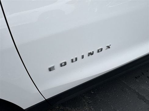 Used 2021 Chevrolet Equinox Premier AWD/4WD image 30