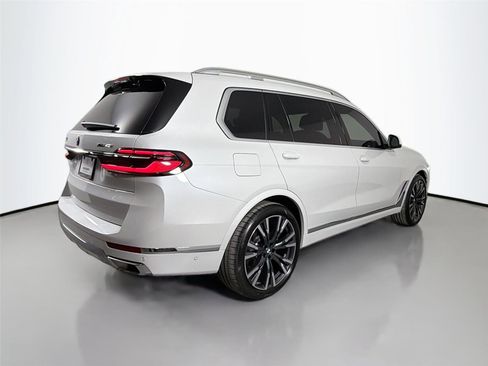 New 2027 BMW X7 xDrive40i AWD/4WD image 5