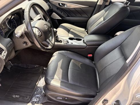 Used 2017 INFINITI Q50 3.0t Premium w/ 3.0T Premium Plus Package RWD image 11
