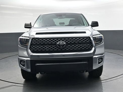 Used 2021 Toyota Tundra SR5 w/ TRD Off-Road Package image 10