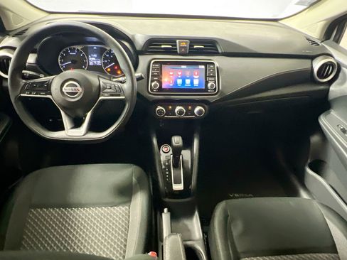 Used 2020 Nissan Versa S image 30