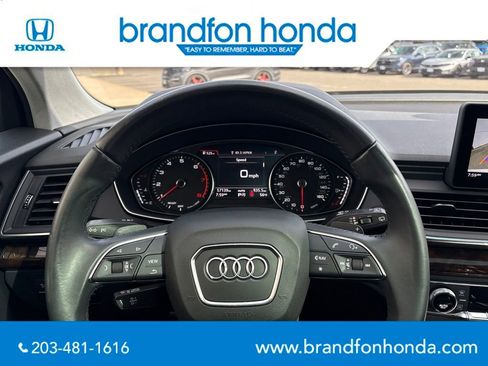 Used 2020 Audi Q5 2.0T Premium w/ Convenience Package AWD/4WD image 16