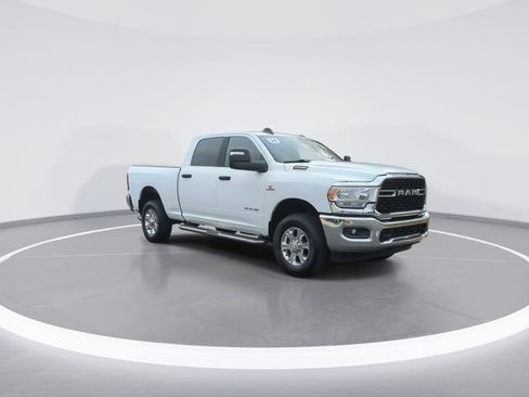 Used 2024 RAM 2500 Big Horn image 2