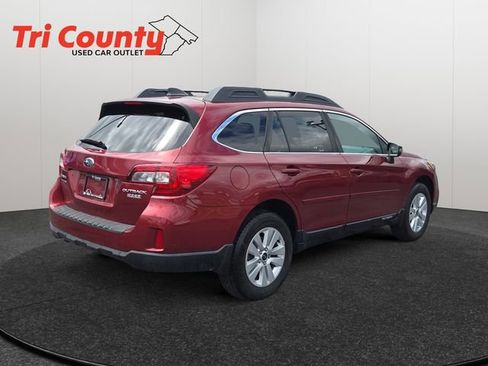 Used 2017 Subaru Outback 2.5i Premium AWD/4WD image 8