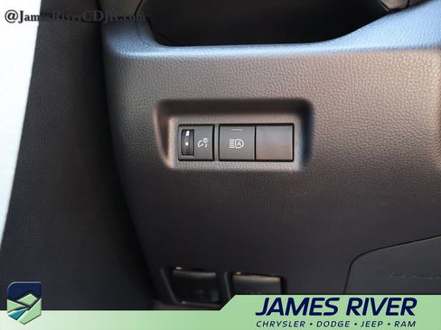 Used 2025 Toyota RAV4 LE FWD image 29