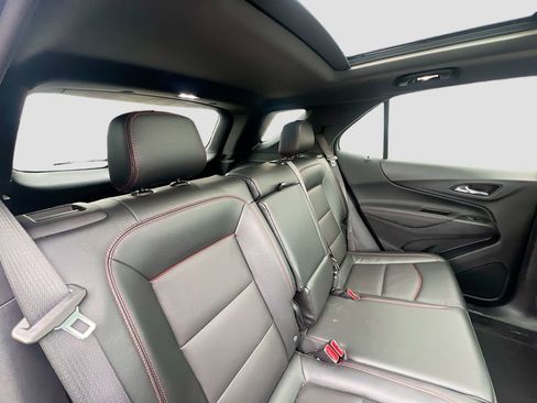 Used 2023 Chevrolet Equinox RS w/ RS Leather Package image 30
