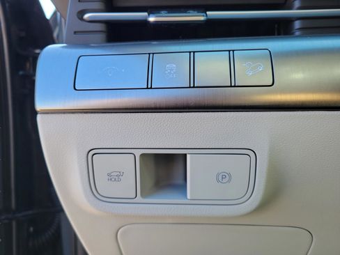 New 2026 Hyundai Kona Limited image 18