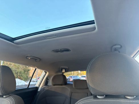 Used 2014 Kia Sportage SX image 24