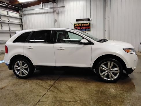 Used 2014 Ford Edge Limited w/ Equipment Group 302A image 2