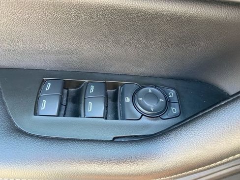 Used 2023 Chevrolet Blazer LT AWD/4WD image 17