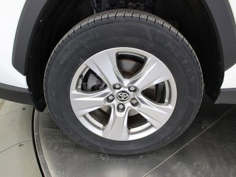 Used 2023 Toyota RAV4 XLE w/ Convenience Package image 7