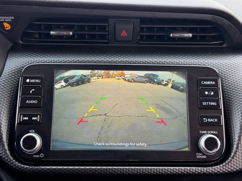 Used 2022 Nissan Kicks SV image 21