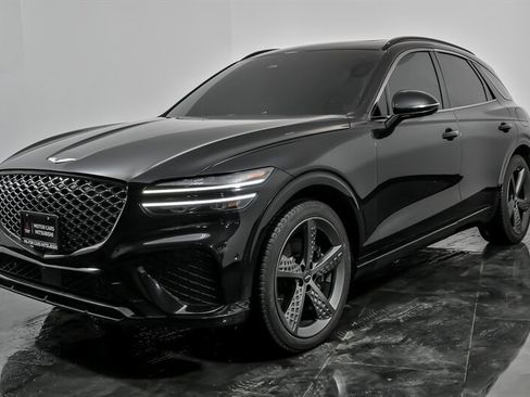 Used 2023 Genesis GV70 3.5T Sport w/ Sport Prestige Package AWD/4WD image 4