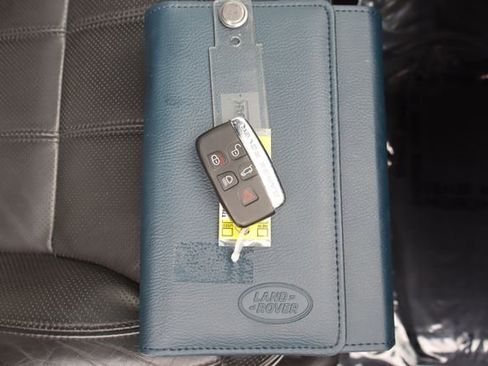 Used 2017 Land Rover Range Rover Sport image 56