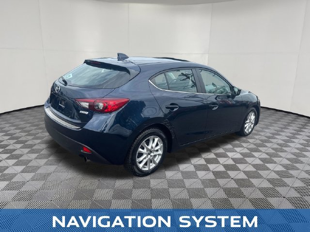 Used 2016 MAZDA MAZDA3 i Touring w/ Popular Equipment Package FWD image 6