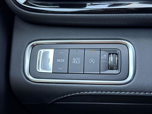 New 2026 Buick Enclave Avenir w/ Super Cruise Package FWD image 16