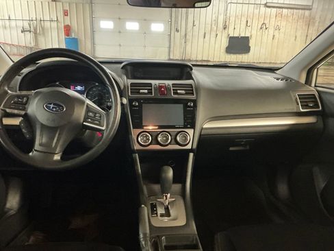 Used 2015 Subaru Crosstrek 2.0i Premium AWD/4WD image 18