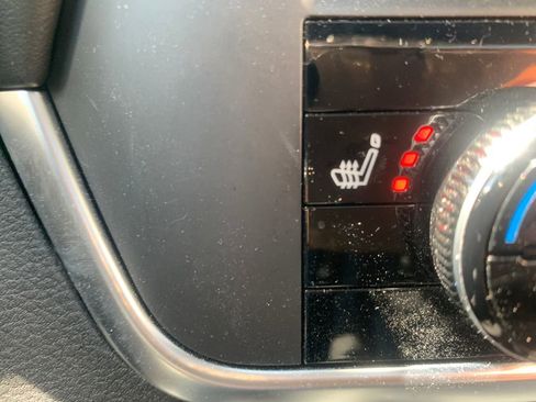 Certified 2023 Nissan Rogue SV w/ SV Premium B Package AWD/4WD image 16