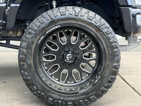 Used 2023 Ford F450 Platinum w/ FX4 Off-Road Package AWD/4WD image 14