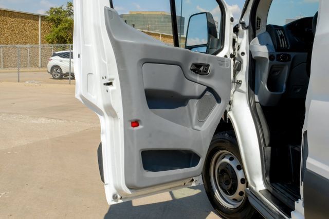 Used 2018 Ford Transit 250 130 Medium Roof RWD image 42
