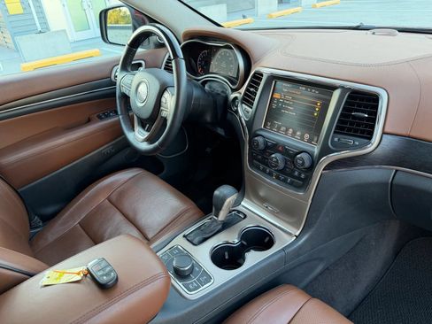 Used 2016 Jeep Grand Cherokee Summit w/ Platinum Series Group AWD/4WD image 59