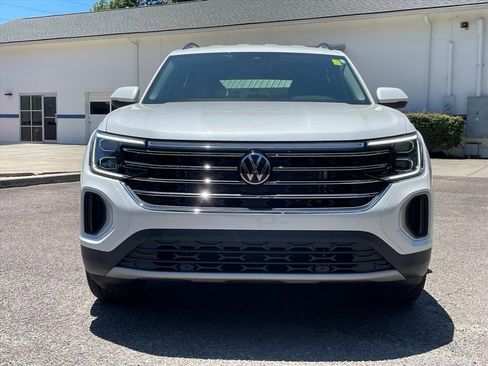 Used 2026 Volkswagen Atlas SE w/ Black Wheel Package FWD image 29