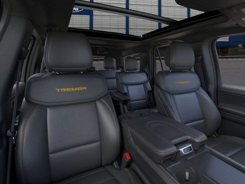 New 2026 Ford Expedition Tremor image 12