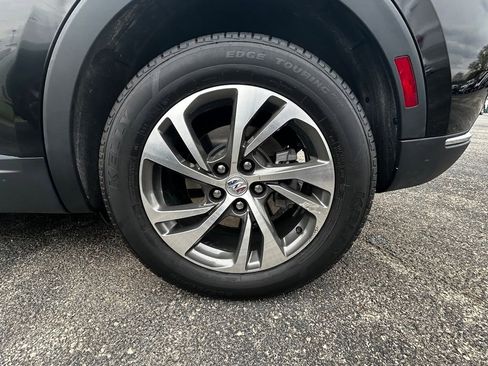 Used 2022 Buick Envision Essence w/ Technology Package I FWD image 30