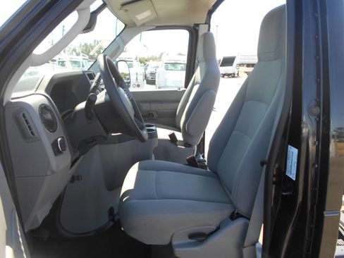 Used 2026 Ford E-450 and Econoline 450 Super Duty w/ Gaseous Engine Prep Package image 2