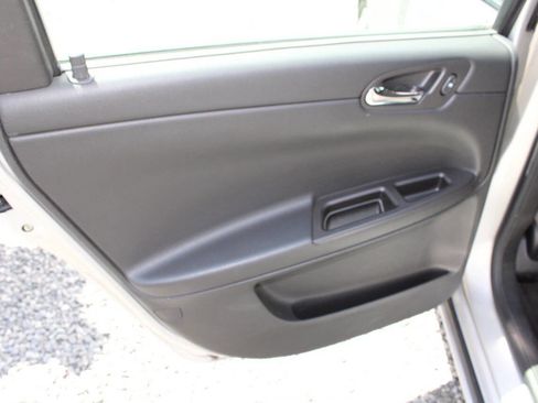Used 2008 Chevrolet Impala LS FWD image 20