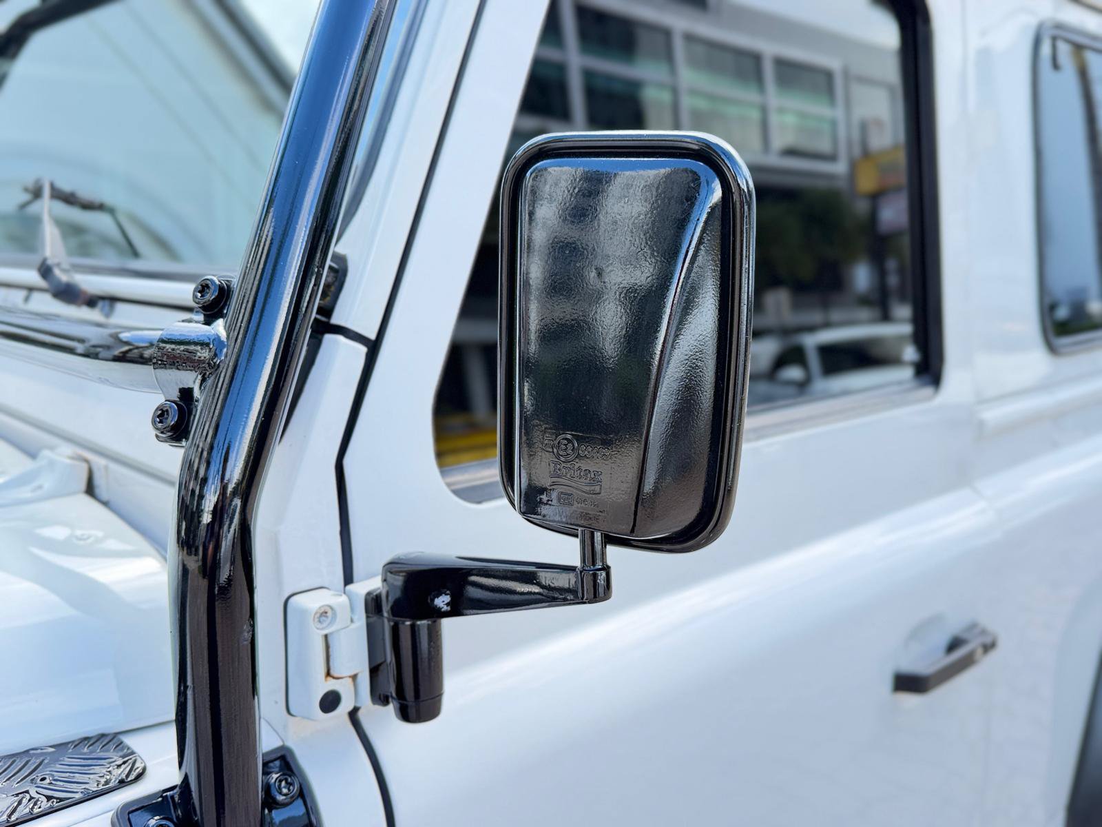 Used 1997 Land Rover Defender 90 AWD/4WD image 25