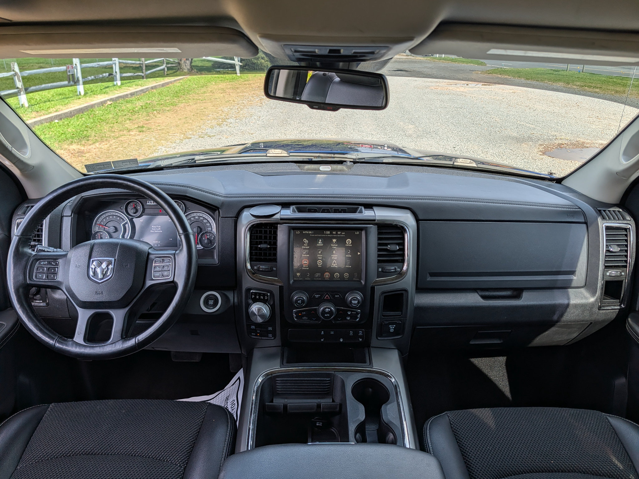 Used 2017 RAM 1500 Sport w/ Convenience Group AWD/4WD image 30