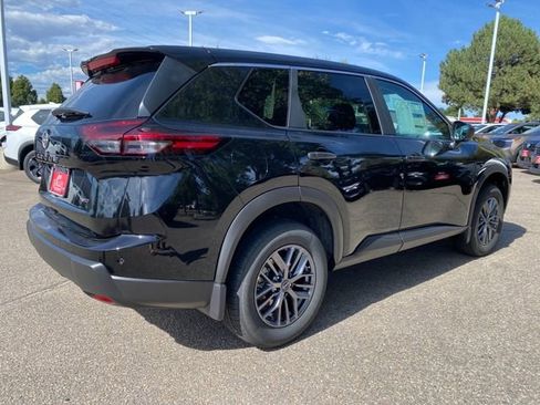 New 2026 Nissan Rogue S image 5