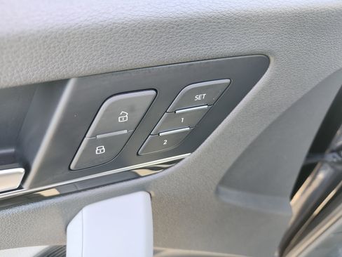 Used 2019 Audi Q5 2.0T Premium Plus w/ Premium Plus Package image 27
