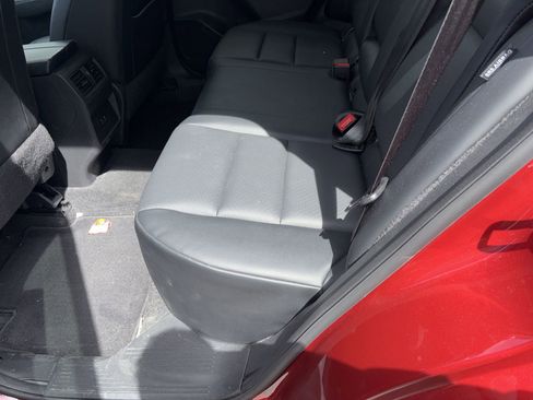 Used 2023 Nissan Rogue SV w/ SV Premium B Package image 18