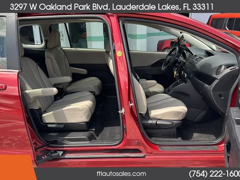 Used 2015 MAZDA MAZDA5 Grand Touring FWD image 52