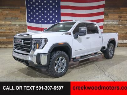 Used 2025 GMC Sierra 2500 SLT w/ SLT Premium Package