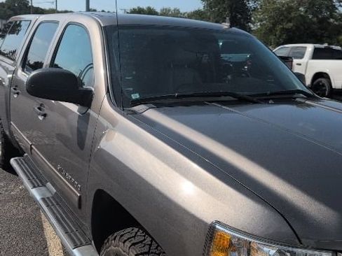 Used 2013 Chevrolet Silverado 1500 LT w/ All-Star Edition AWD/4WD image 13