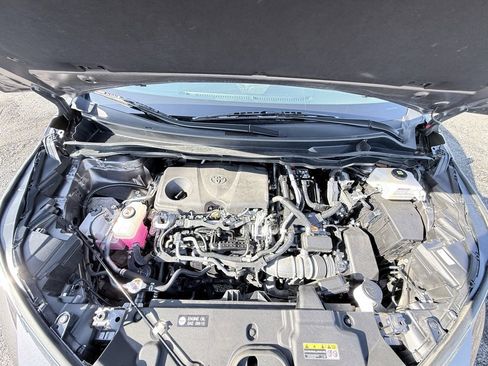 Used 2021 Toyota Sienna XLE image 34