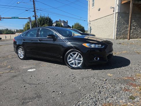 Used 2013 Ford Fusion SE image 35