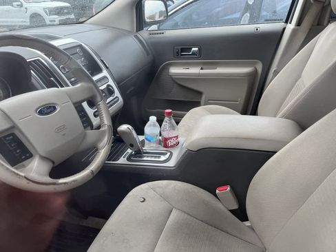 Used 2010 Ford Edge SEL image 25