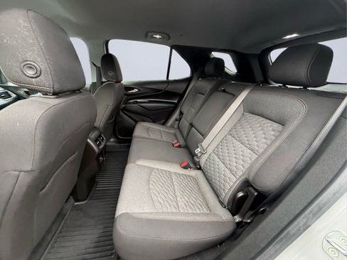 Used 2021 Chevrolet Equinox LT AWD/4WD image 19