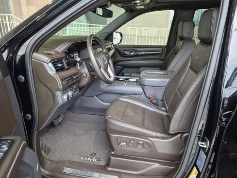 Used 2023 GMC Yukon Denali w/ Max Trailering Package AWD/4WD image 16